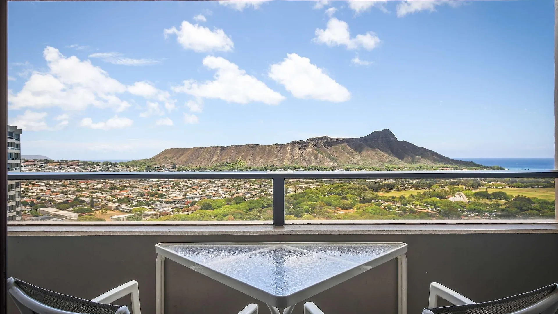 ****  Aparthotel Aston Waikiki Sunset Honolulu Stany Zjednoczone Ameryki